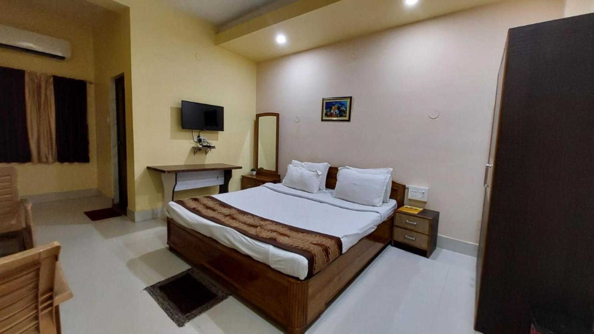 Goroomgo Silicon Residency Puri Near Sea Beach & Temple - Luxurious Room - Lift And Parking Facilities - Best Seller Eksteriør billede