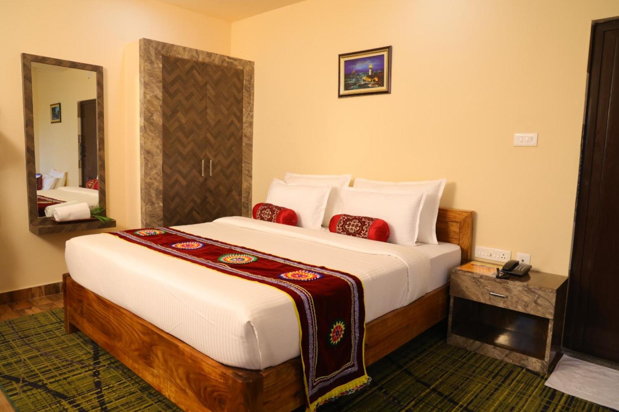 Goroomgo Silicon Residency Puri Near Sea Beach & Temple - Luxurious Room - Lift And Parking Facilities - Best Seller Eksteriør billede