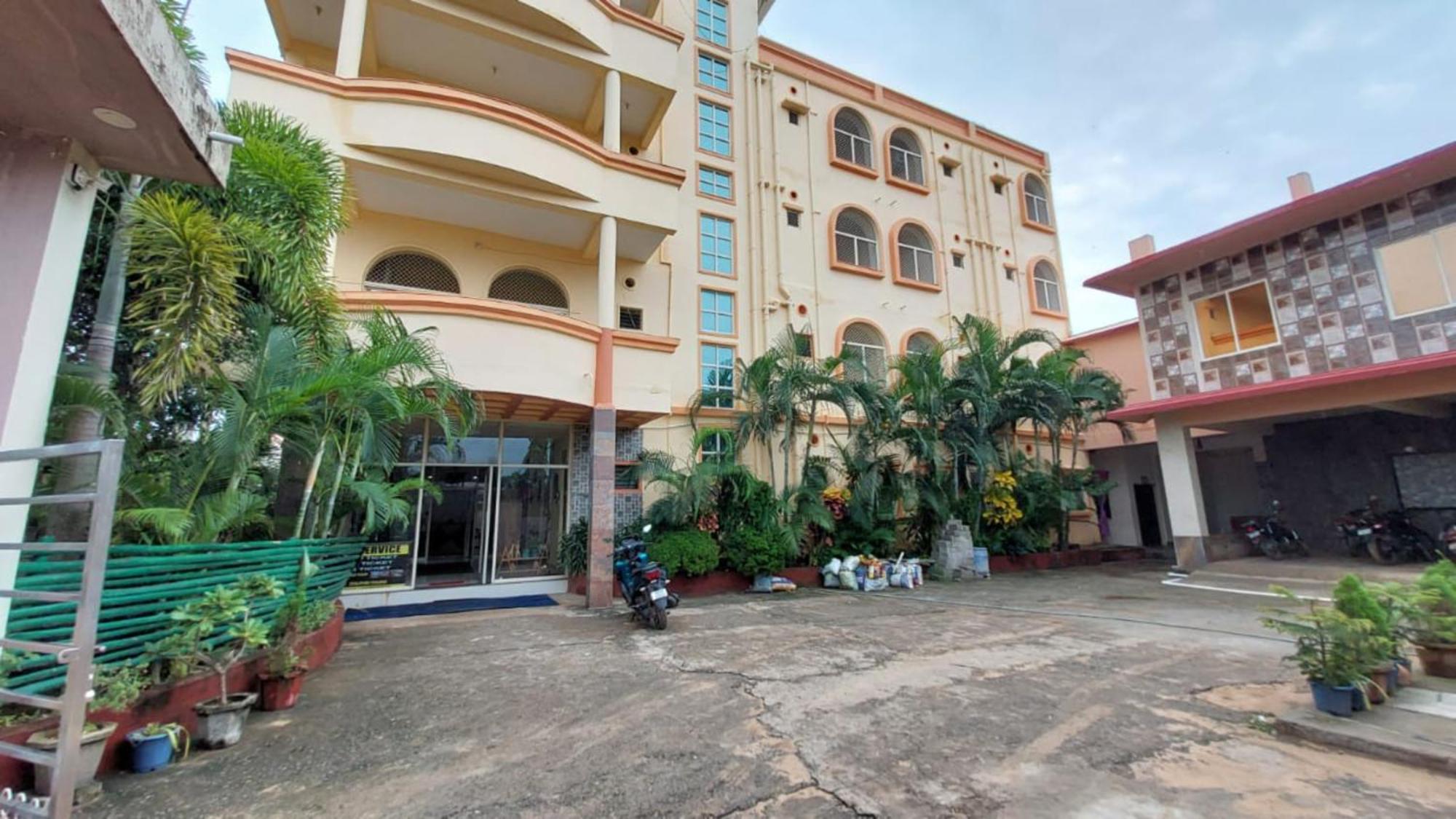 Goroomgo Silicon Residency Puri Near Sea Beach & Temple - Luxurious Room - Lift And Parking Facilities - Best Seller Eksteriør billede