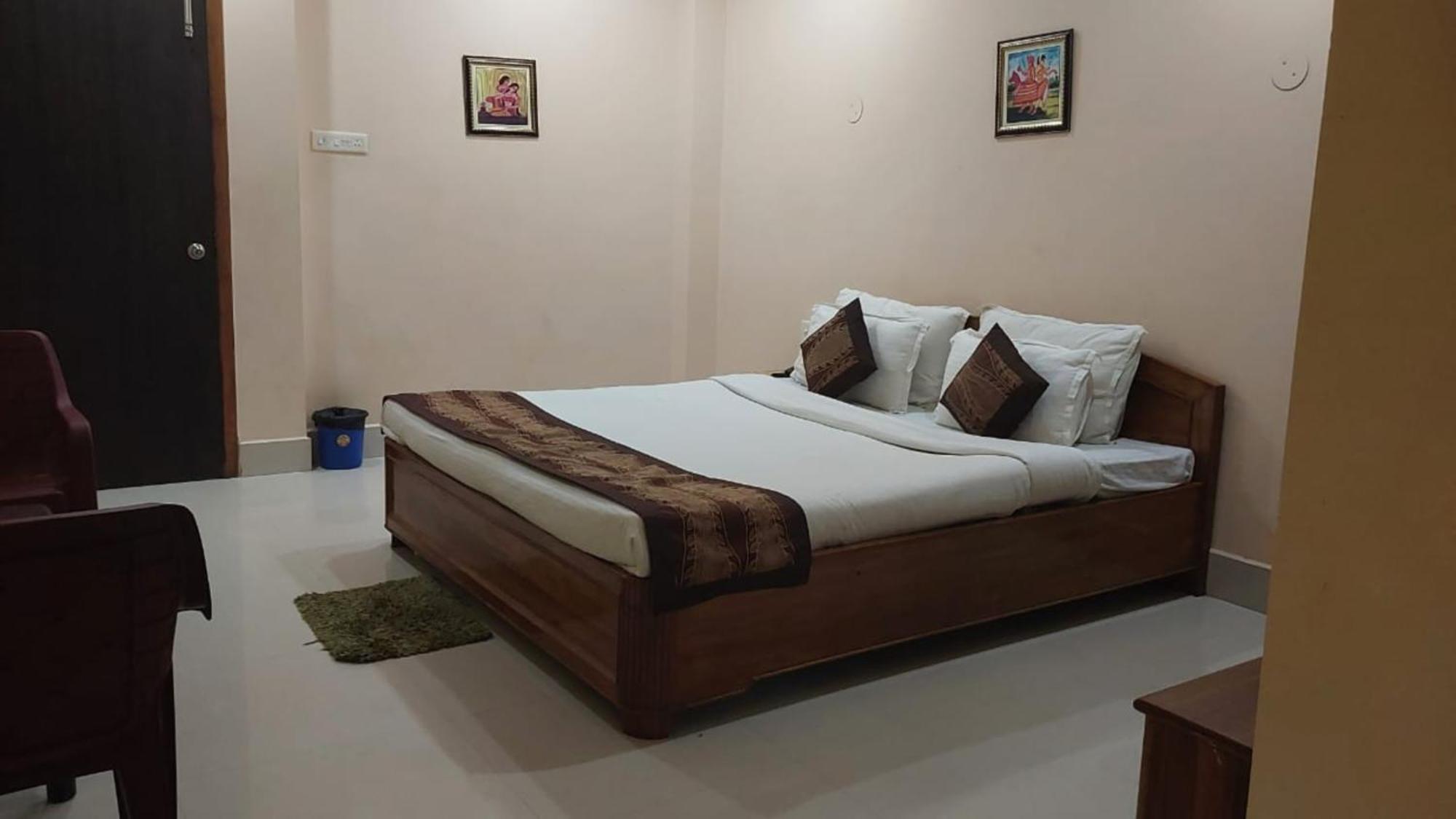 Goroomgo Silicon Residency Puri Near Sea Beach & Temple - Luxurious Room - Lift And Parking Facilities - Best Seller Eksteriør billede